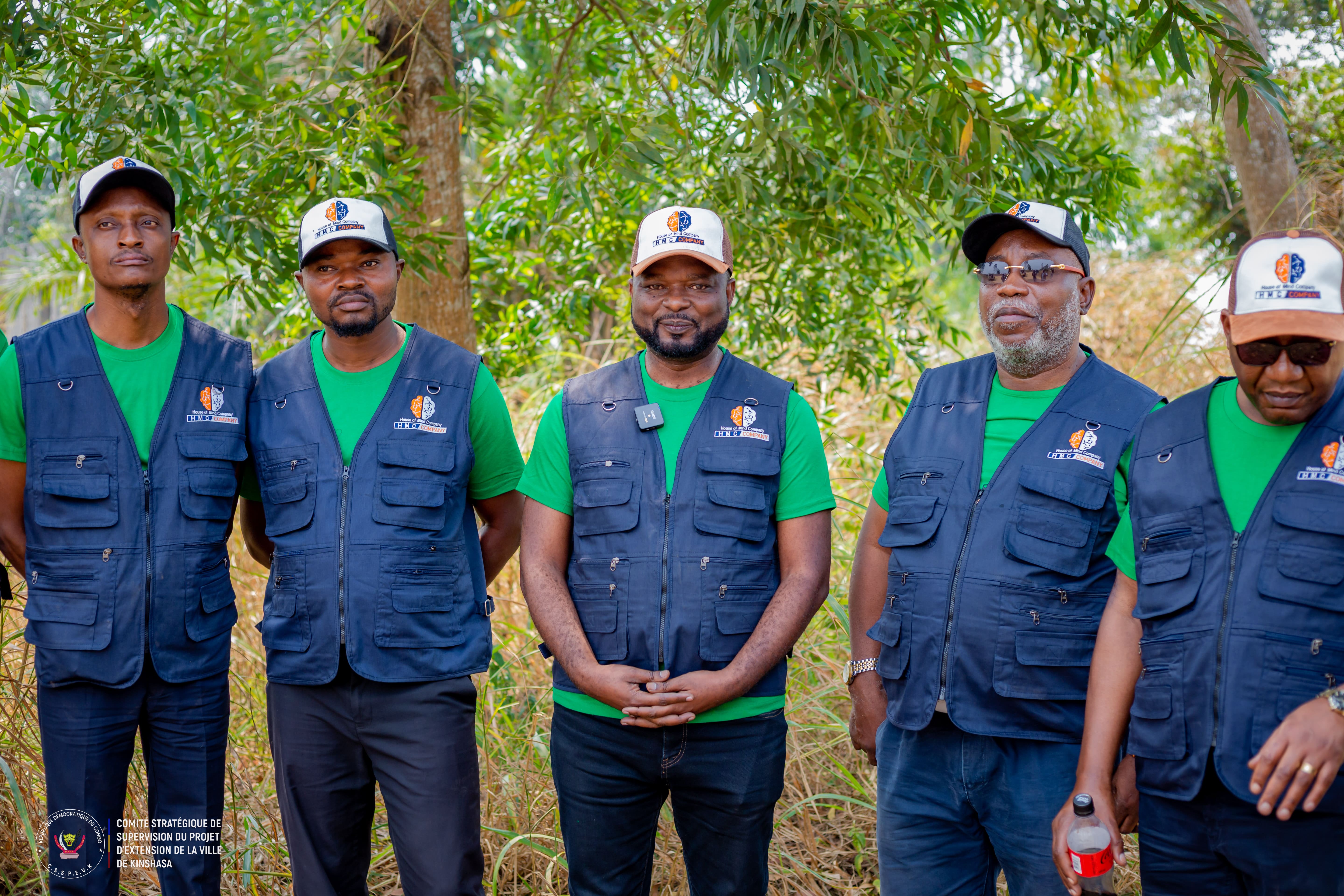 Team photo at Maluku site